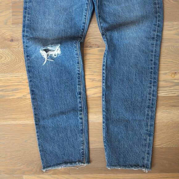 Levi’s Premium Wedgie Ankle Jeans Straight Leg Distressed Womens Size 28 - Picture 10 of 11